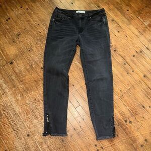 Kancan black moto ankle zip size 29 normcore jeans